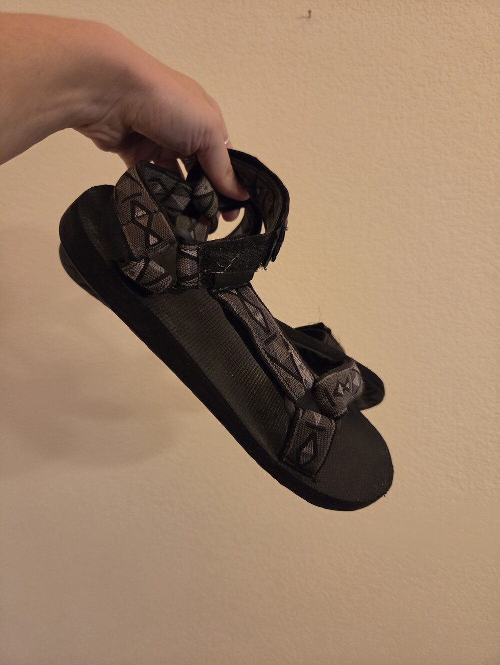 Classic Tevas